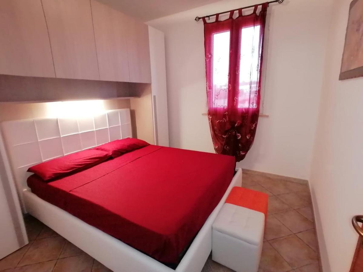 Case Vacanze Vista Mare Torre Pali Exterior photo