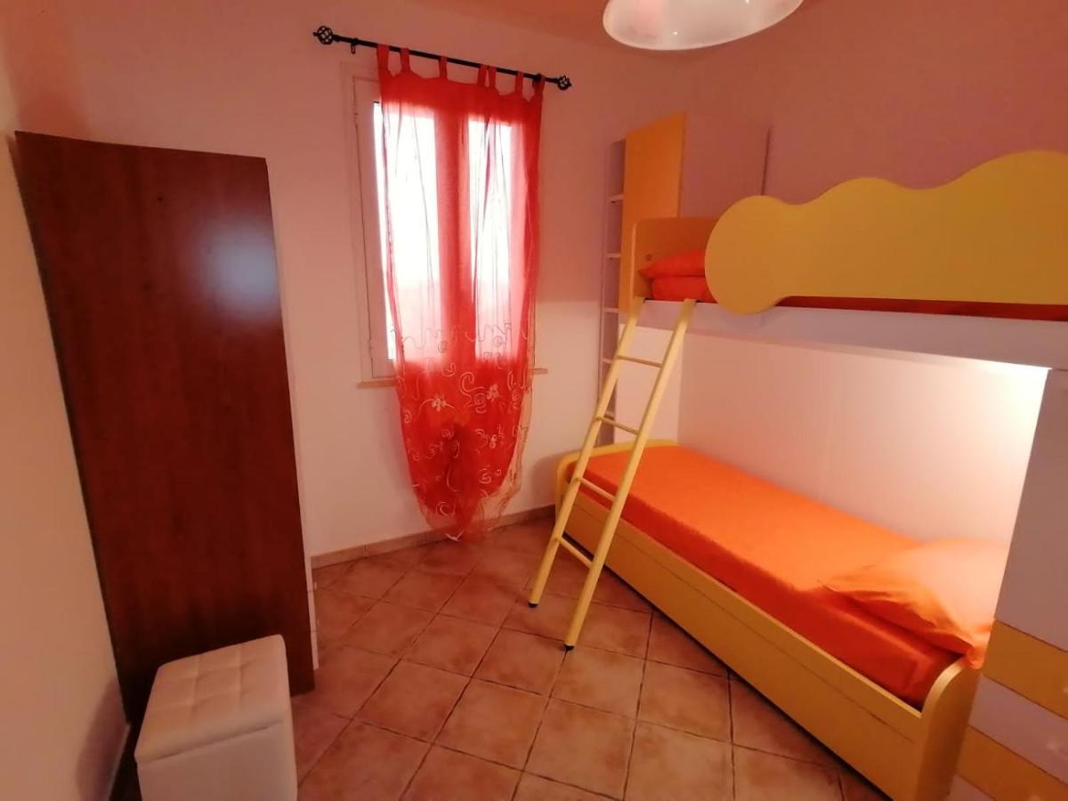Case Vacanze Vista Mare Torre Pali Exterior photo